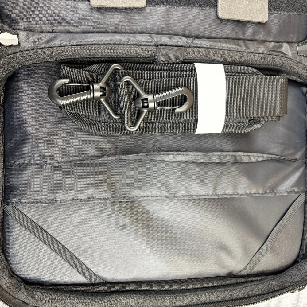 TechProducts360 Work-In Case 11‎ Inch Black Laptop Tablet Messenger Bag New